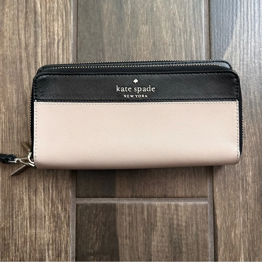 Kate Spade Staci Continental Leather Wallet in Warm Beige Multi